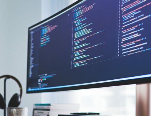 Le jour où le développeur informatique est parti faire le tour du monde sans prévenir : une entreprise peut être sauvée par l’entiercement