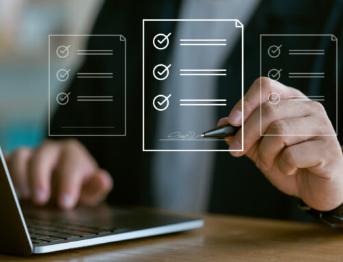 Plafond de responsabilité dans les contrats informatiques : l’assurance, un enjeu clé